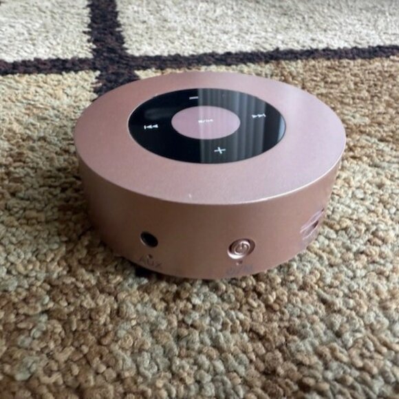 Smart Touch Mini Bluetooth Speaker SoundAngel A8 with Case - Picture 14 of 16